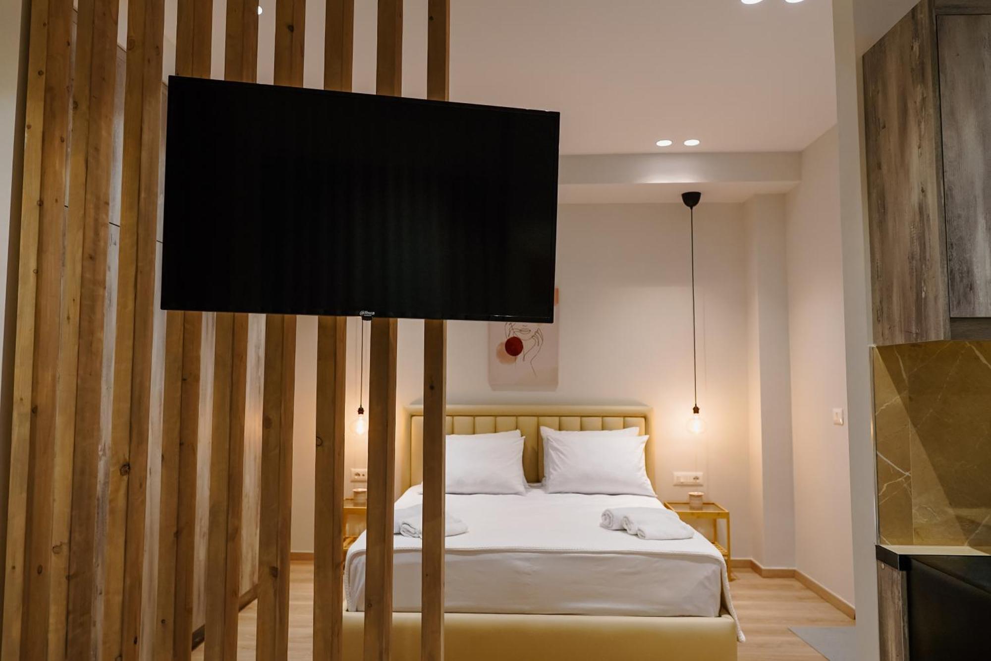 Asimenja's Apartamento Gjirokastër